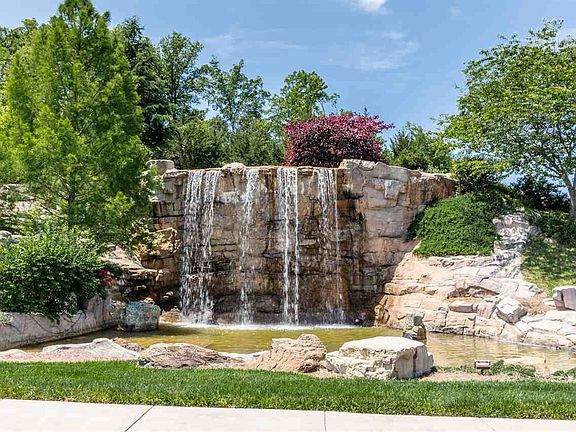 4th image of 550 Stoney Creek Way Lot 80