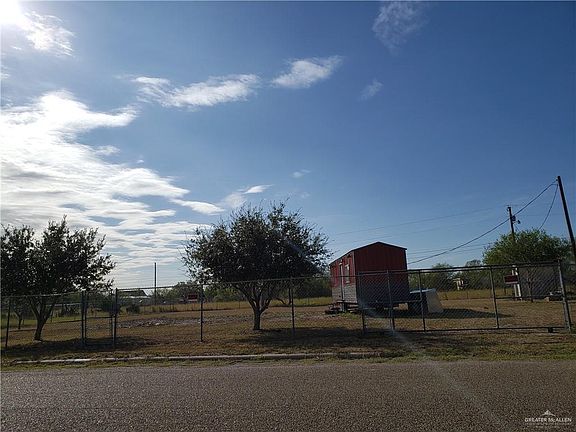 3rd image of 5517 Lakota Dr