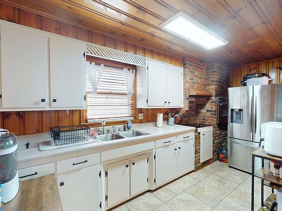 4th image of 328 Terrell Rd