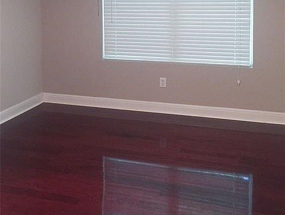 4th image of 1658 Chippeway Ln