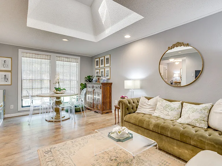 4632 Pershing Ave — Photo 15