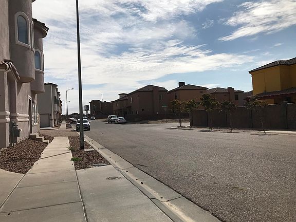 4th image of 12235 Gaudi Way