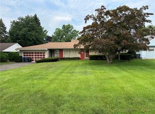 1128 Western Ln, Erie, PA 16505