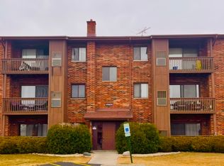 15805 Peggy Ln APT 6, Oak Forest, IL