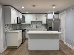 5344 Treetops Dr #E2, Naples, FL 34113