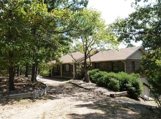 25 Harvey Rd, Eureka Springs, AR 72632