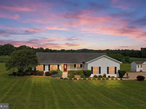 110 Summers Ln, New Market, VA 22844