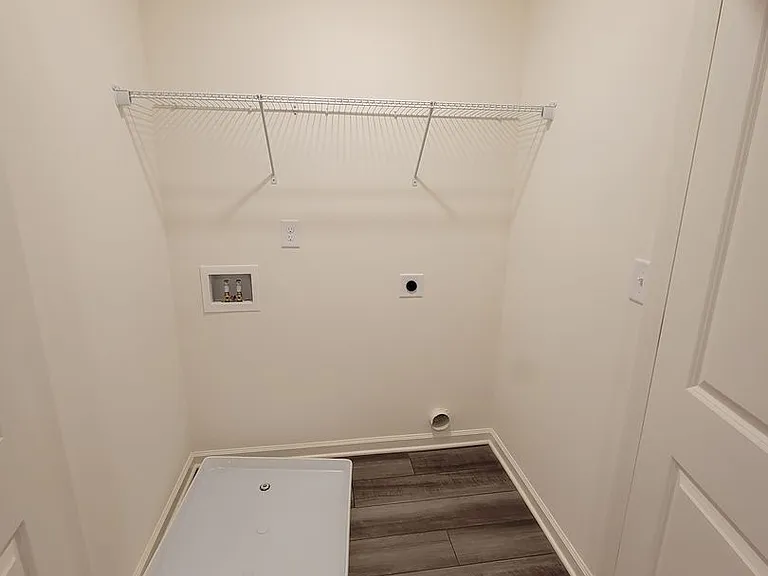 3560 Eagle Ct — Photo 11