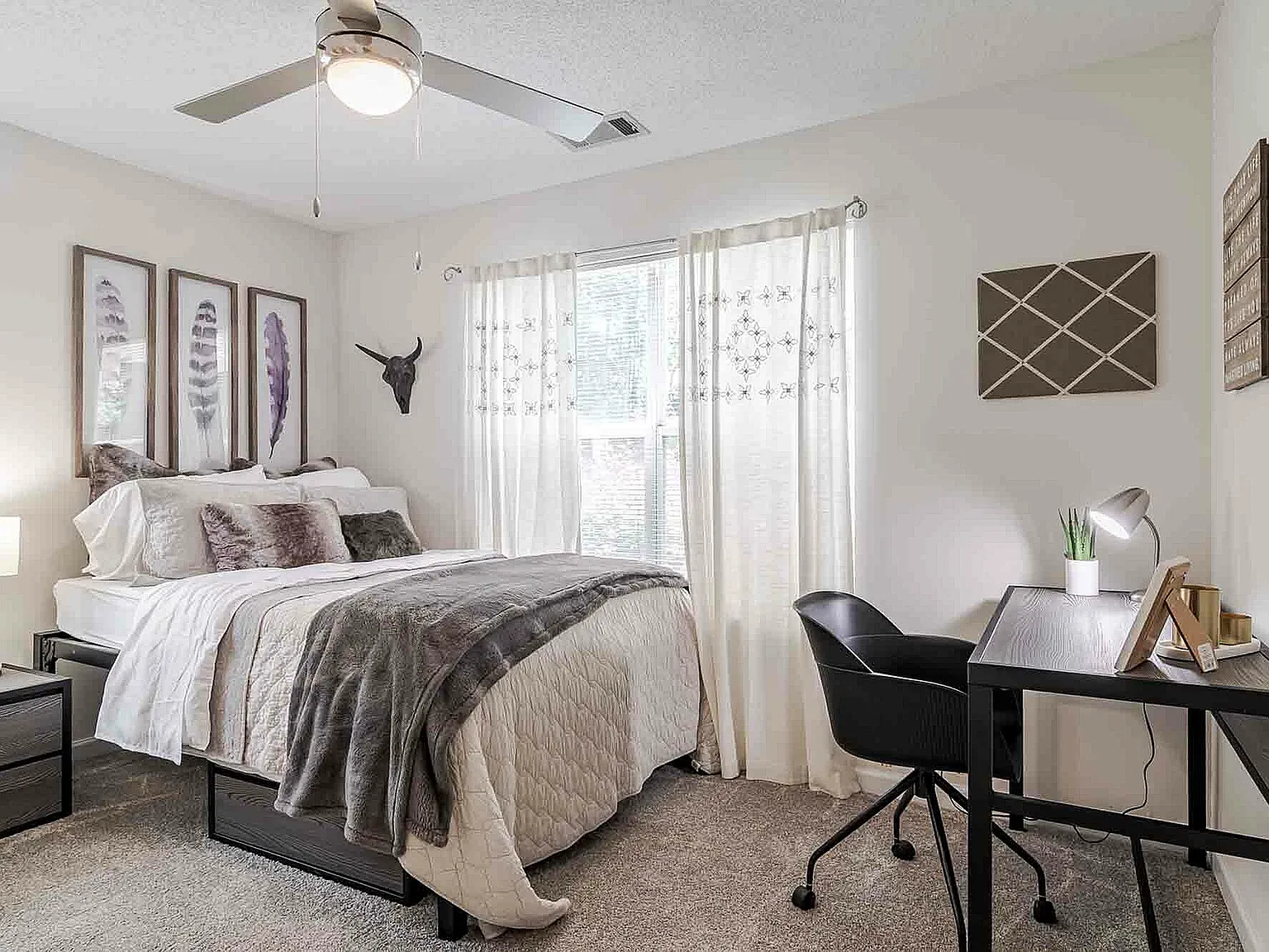 The Townhomes at River Club — Photo 4