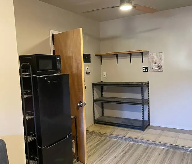 7004 Towering Oaks Dr — Photo 4