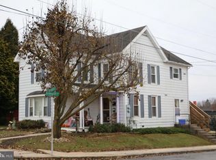 232 W 4th St, Waynesboro, PA 17268