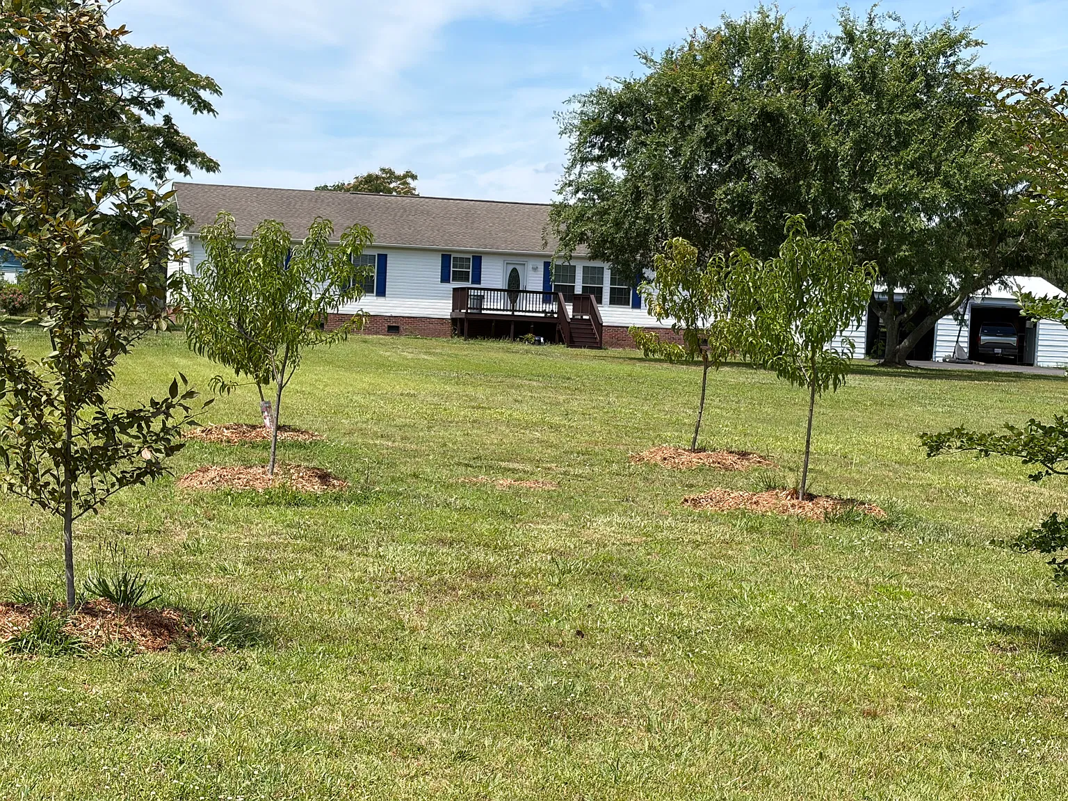 4 bed, 2128 sqft, $2,000 — Photo 1