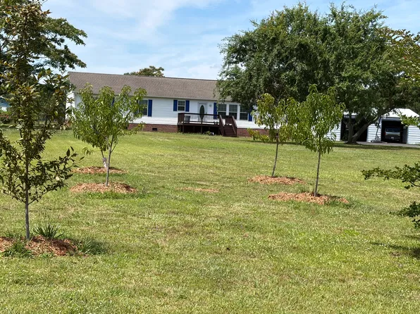 1080 State Highway 32 N, Corapeake, NC 27926