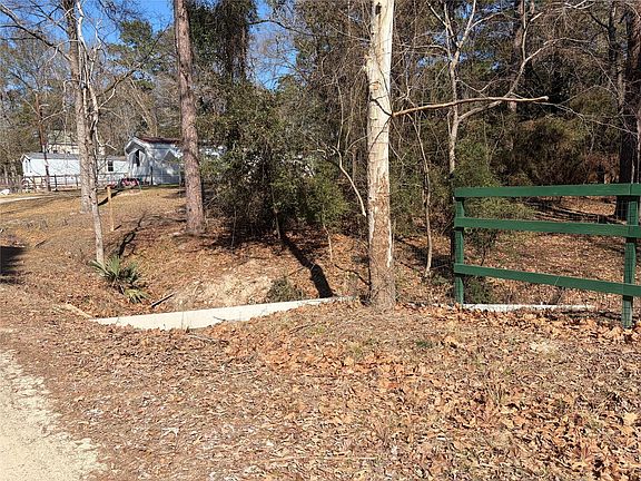 5th image of 242 Elm Trl