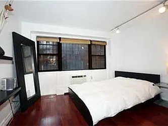 Rented by New York Residence