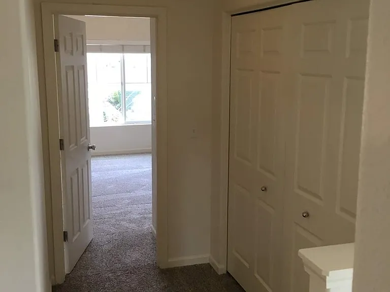 1698 Riley Ln — Photo 29