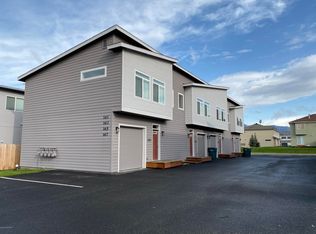 165 Willow View Cir, Anchorage, AK 99504