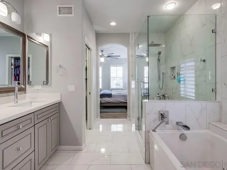 9240 Piantino Way — Photo 23