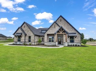 609 Gatlin Pass, Azle, TX 76020