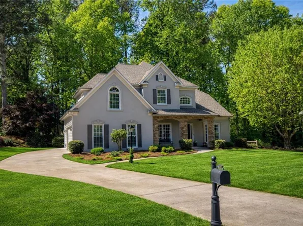 1850 Bitternut Ln, Cumming, GA 30041