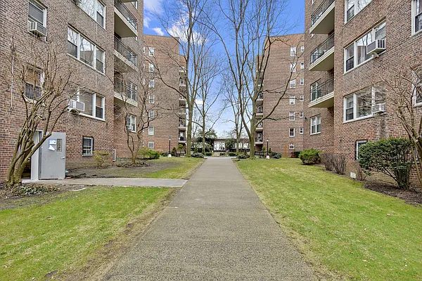 Sold by Keller Williams Realty NYC Group | media 13