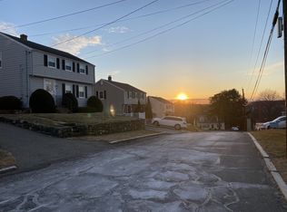 104 Wendell St, Winchester, MA 01890