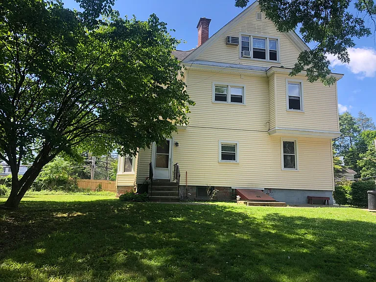 Exterior Side yard