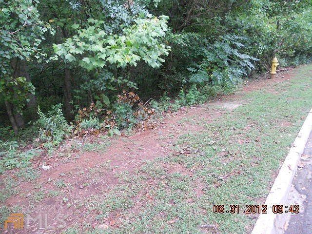 2nd image of 4716 Green Way