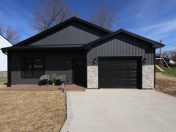 13574 Narcissus Rd NE, Thornville, OH 43076