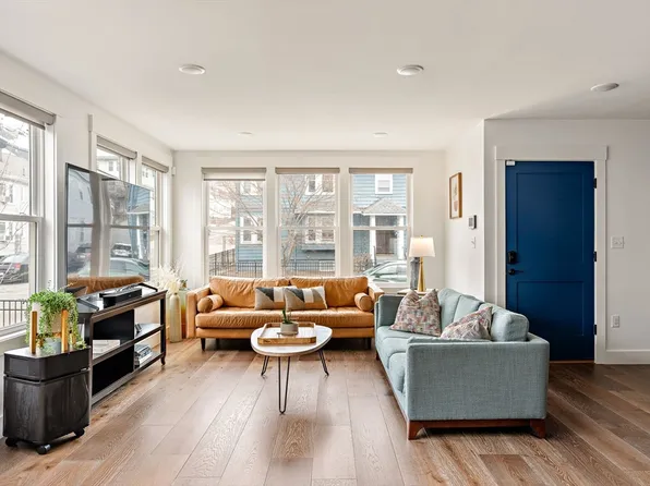 62 Governor Winthrop Rd #1, Somerville, MA 02145