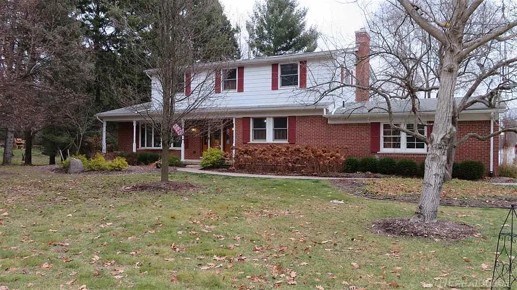 70202 Eldred Rd photo 1
