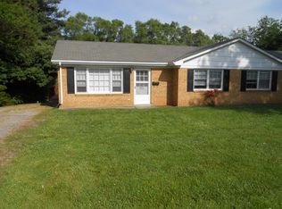 5811 Hollins Rd, Roanoke, VA 24019