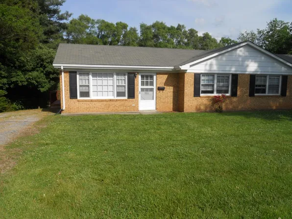 5811 Hollins Rd, Roanoke, VA 24019