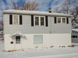 668 Orr St, Rockdale, IL