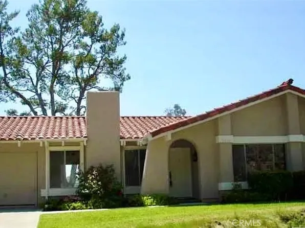 28162 Via Pondal, Mission Viejo, CA 92692
