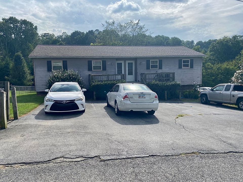 2nd image of 1409 Moyer Ln