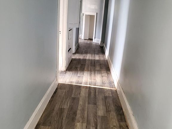 5th image of 7414 Linwood Ave
