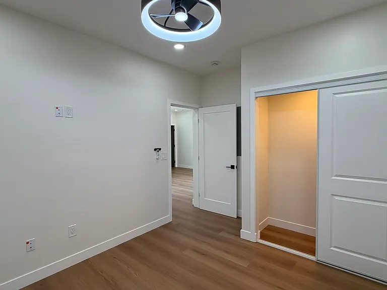 2772 Massachusetts Ave — Photo 17