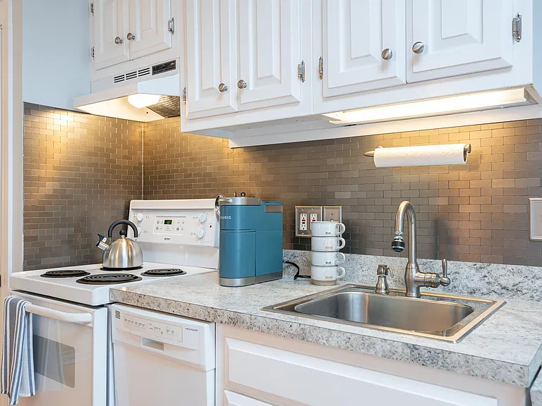177 Shore Rd #2 — Photo 14