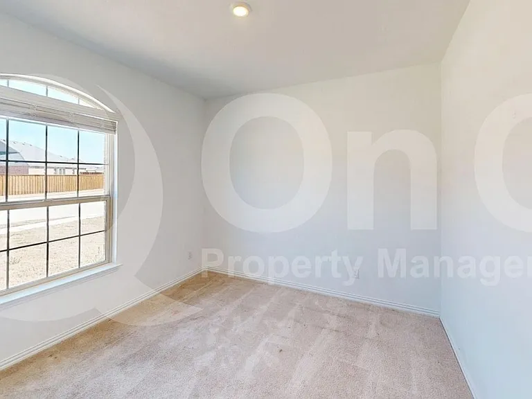 1108 Chip St — Photo 11