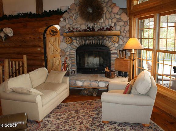 4th image of 1623 Rocky Mountain Dr