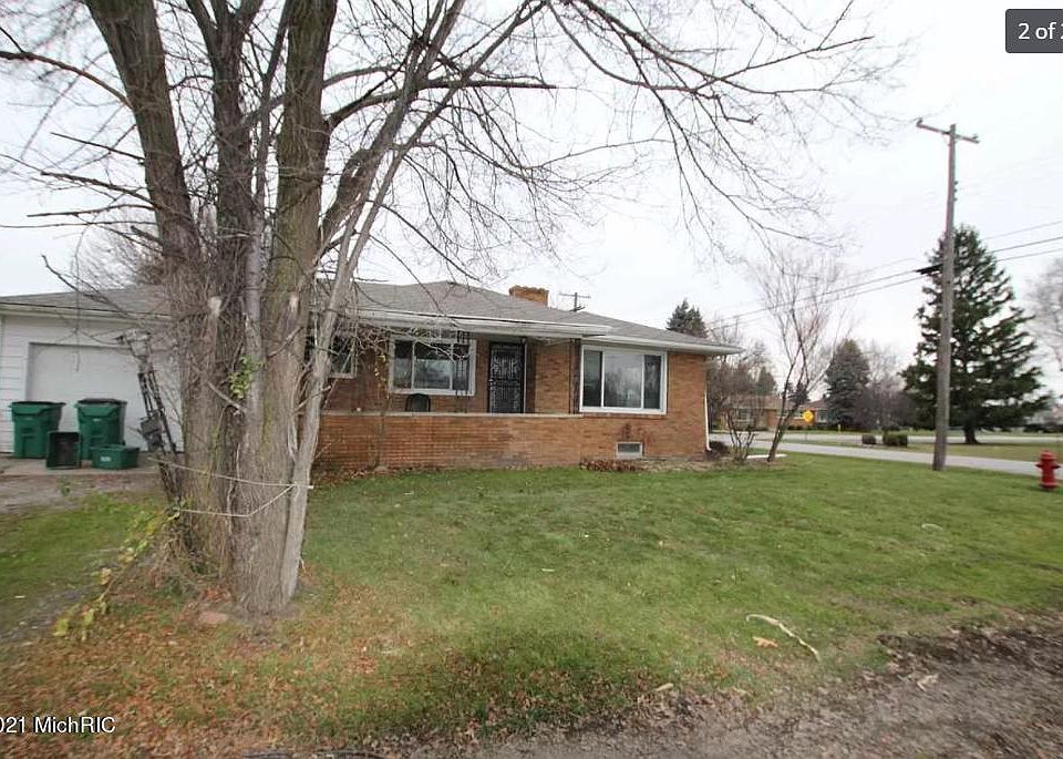 1st image of 3430 W Pressler Dr