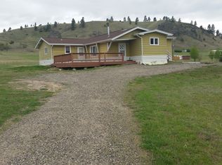 2 Meadowlark Sq, Cascade, MT 59421