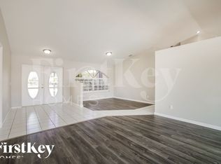 2556 SW 28th Ave, Cape Coral, FL 33914