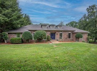 2215 Castlewood Dr, Franklin, TN 37064
