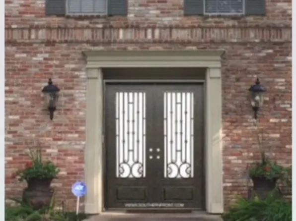 15903 River Roads Dr, Houston, TX 77079