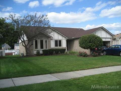 4th image of 42427 Cannon Dr