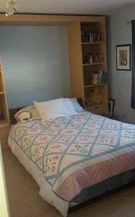 4th image of 1070 S Lake Shore Dr #1-A1