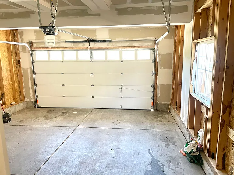25147 E Maple Ave — Photo 15
