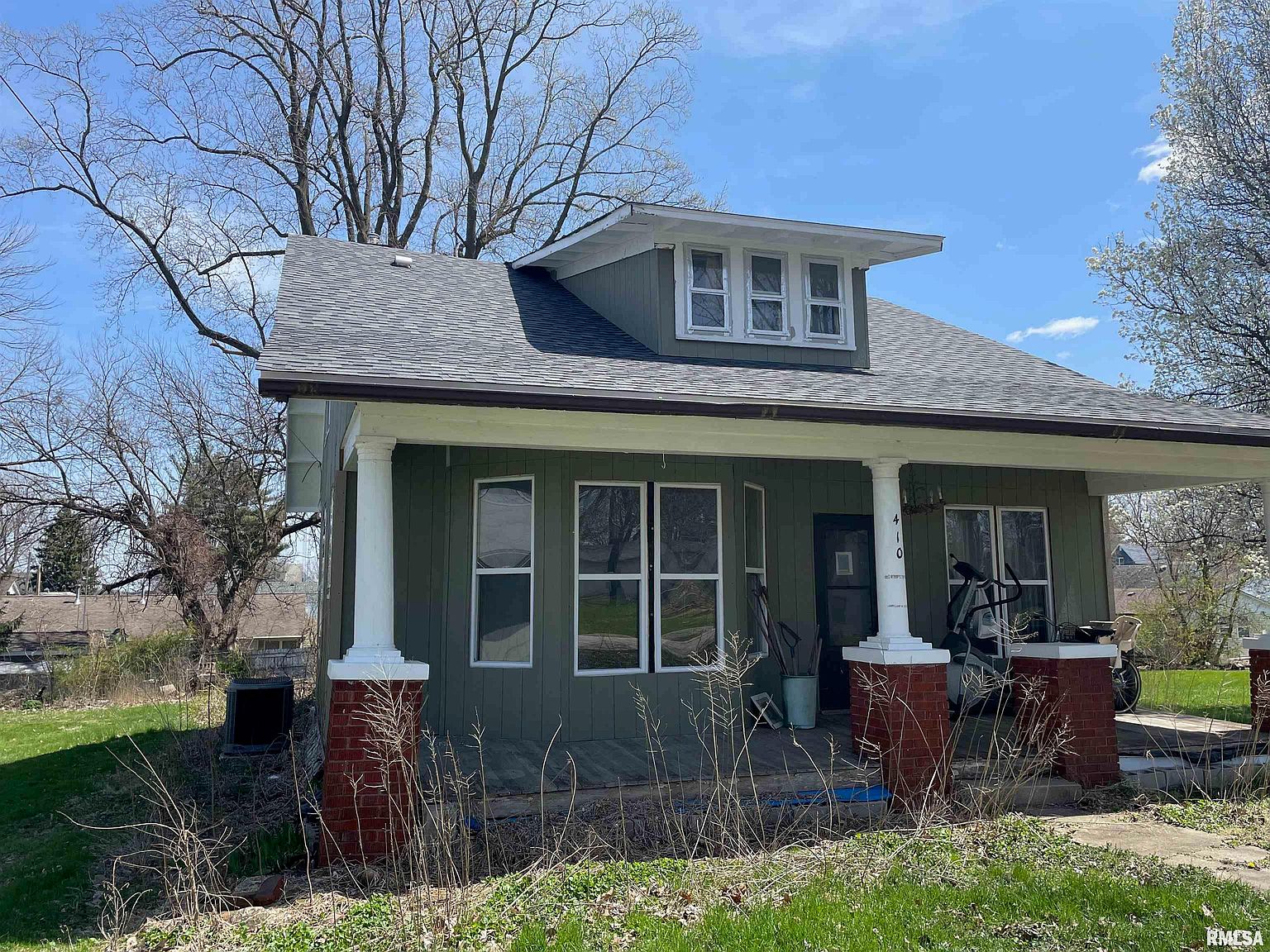 410 N Yates St, Tallula, IL 62688 Zillow